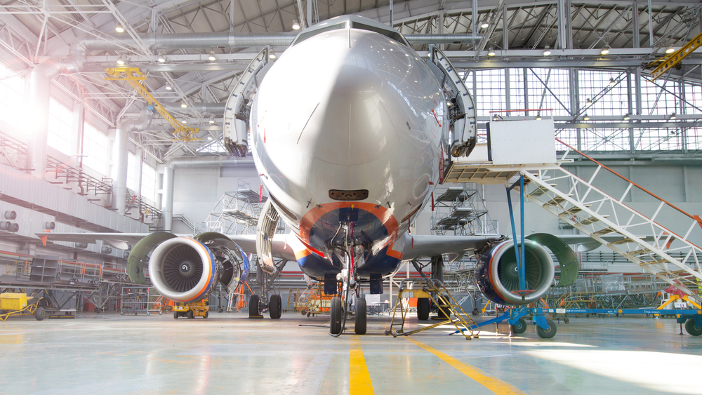 Manufacturing OEMs header Image - Plane in hangar